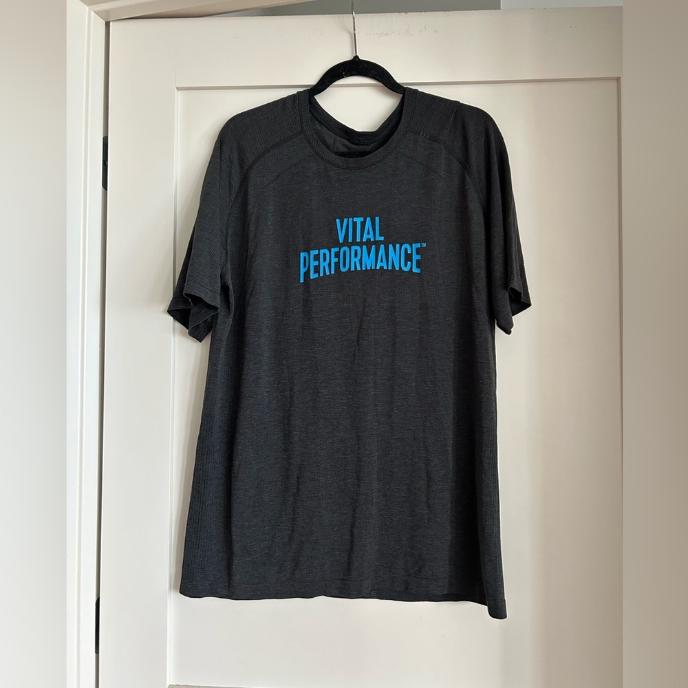 Men’s | Lululemon | Metal Vent | Perfect Condition